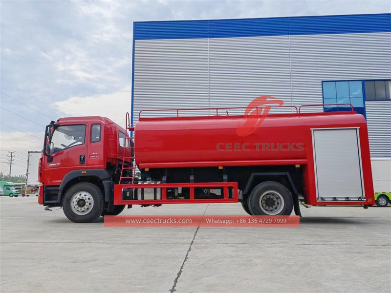 HOWO fire fighting 8,000L water tank truck with factory direct sale