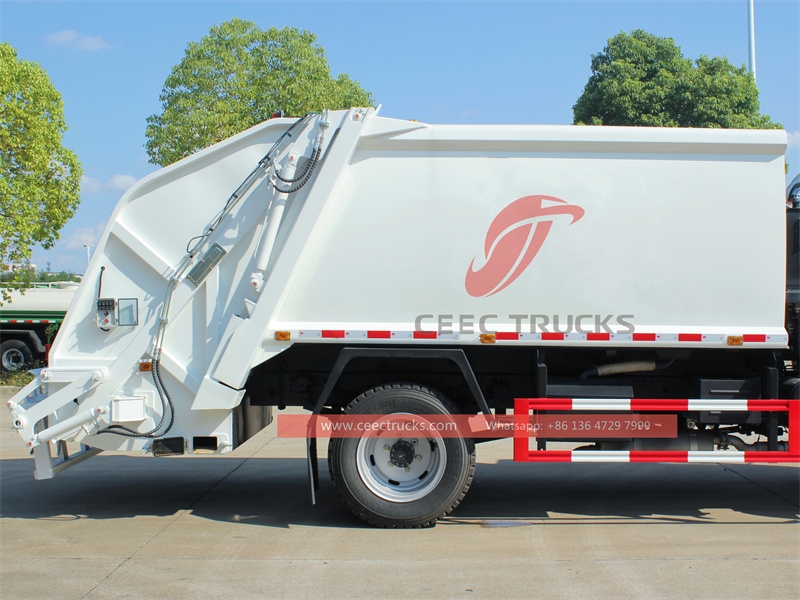 Shacman 8CBM compactor garbage truck with direct sale