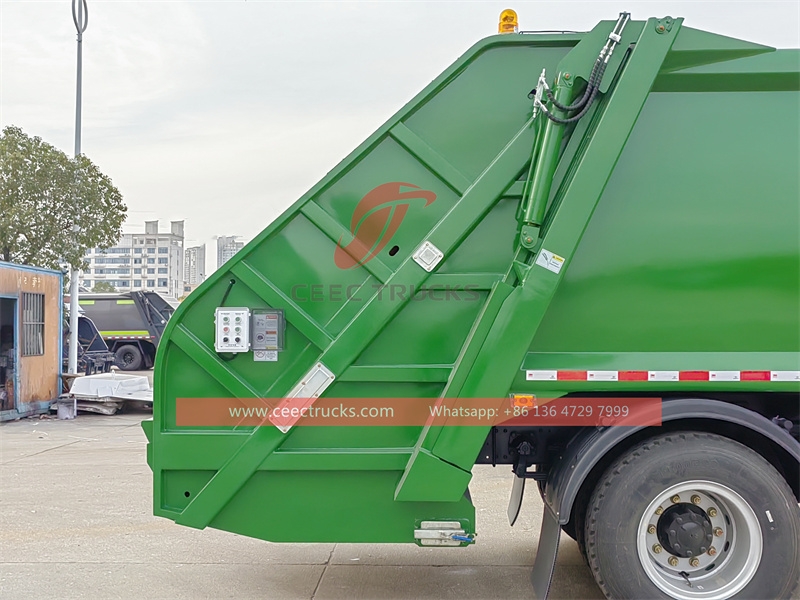 Howo mobile compactor vehicle with factory direct sale