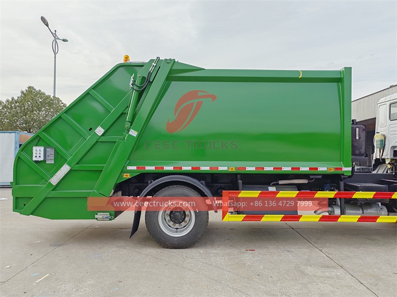 Howo mobile compactor vehicle with factory direct sale