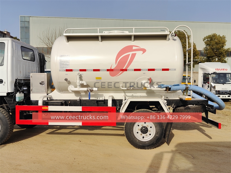 Isuzu mini vacuum suction truck made in China