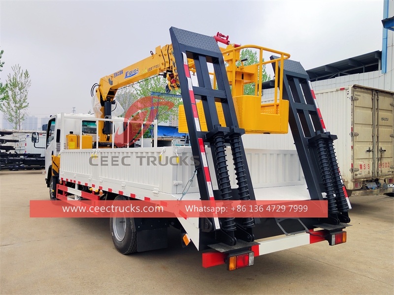 ISUZU 700P Truck Mounted XCMG Crane with work platform