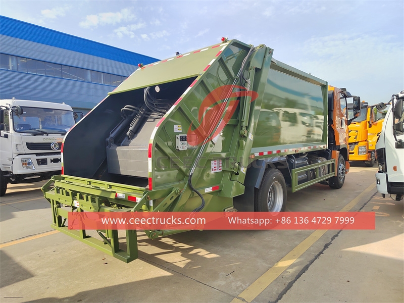 ISUZU Giga garbage compactor truck with factory direct sale