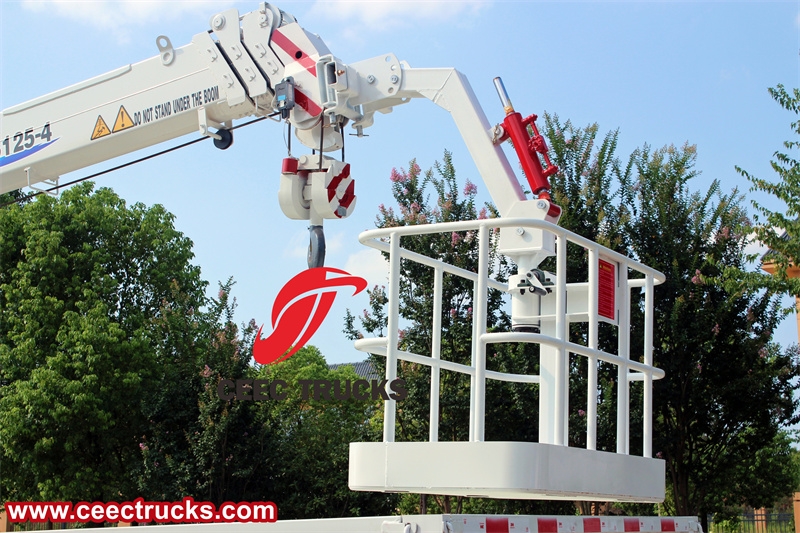 ISUZU 700P crane truck with aerial bucket made in China best factory