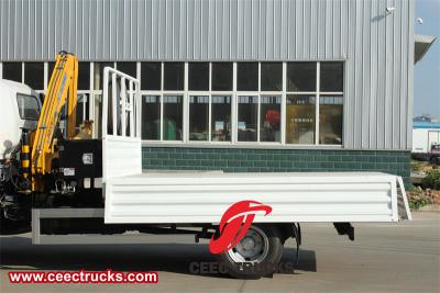 Isuzu 5 Ton articulated crane lorry truck