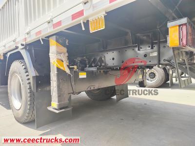 Shacman 4x2 dropside cargo truck mounted XCMG 6.3tons boom crane