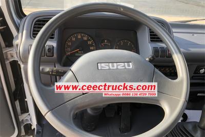 Isuzu 3 cbm wet dry vacuum cleaner truck