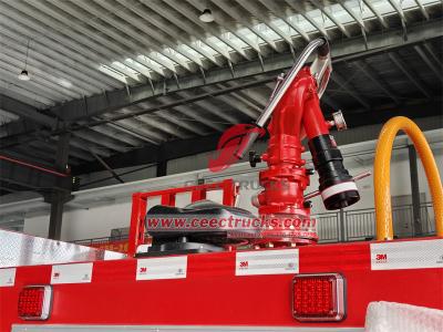 Isuzu 120HP light duty tanker fire department truck