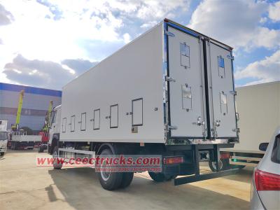 Howo 4x2 freezer truck with carrier unit