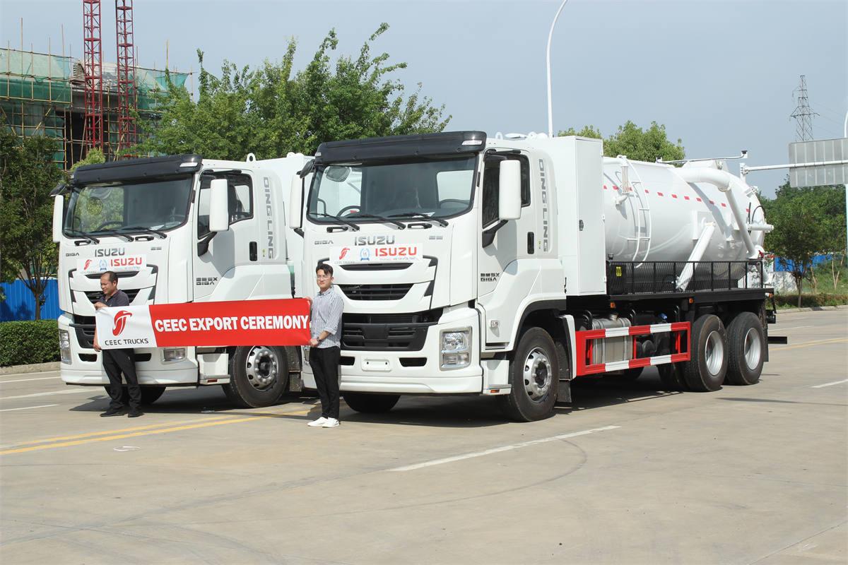 Truk Limbah Vakum ISUZU GIGA 12000 liter yang dibuat khusus Dengan Pompa MORO