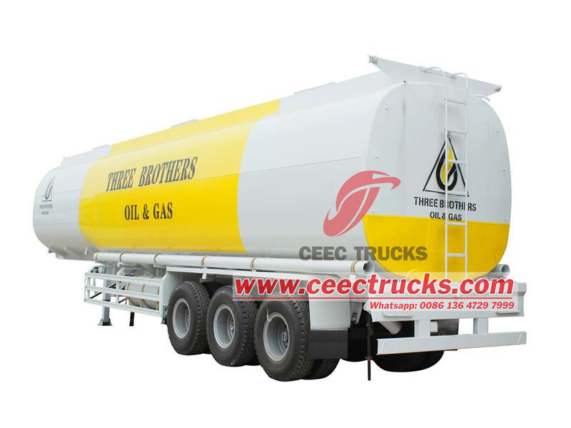 Semitrailer Tanker Bahan Bakar