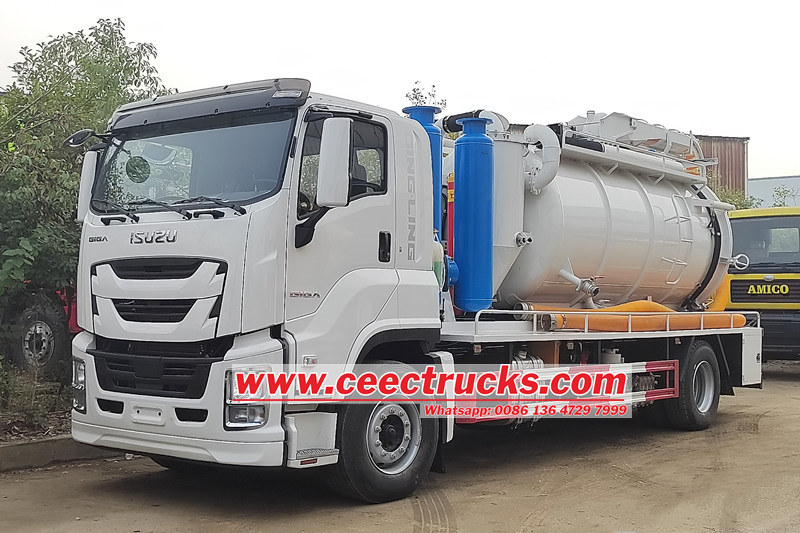 Isuzu Giga 10.000 liter Truk pengaliran gabungan