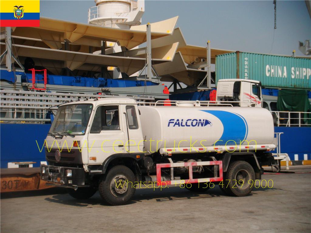 Ekuador mengekspor truk Tangki Air 10.000 liter