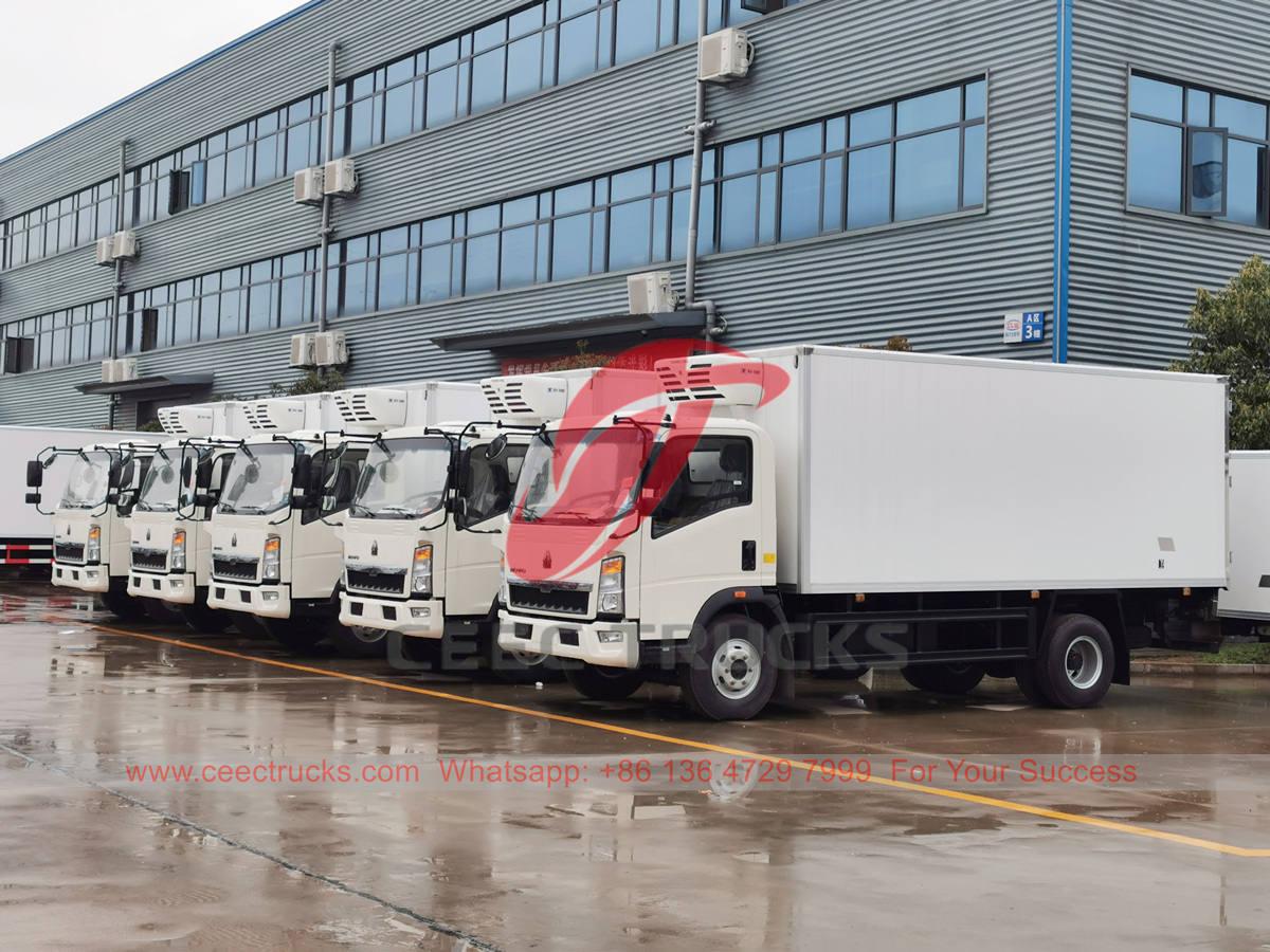 Angola - 5 unit HOWO Freezer Truck diekspor dari CEEC TRUCKS